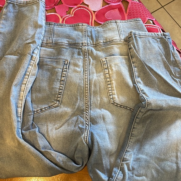 High waisted jeans - Picture 3 of 3